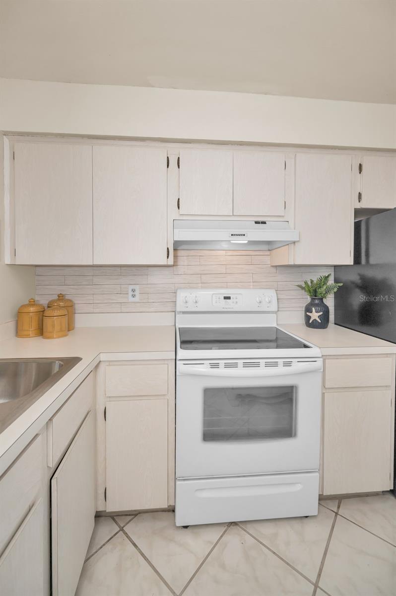 HIGHLAND LAKES MISSION GROVE CONDO - Residential