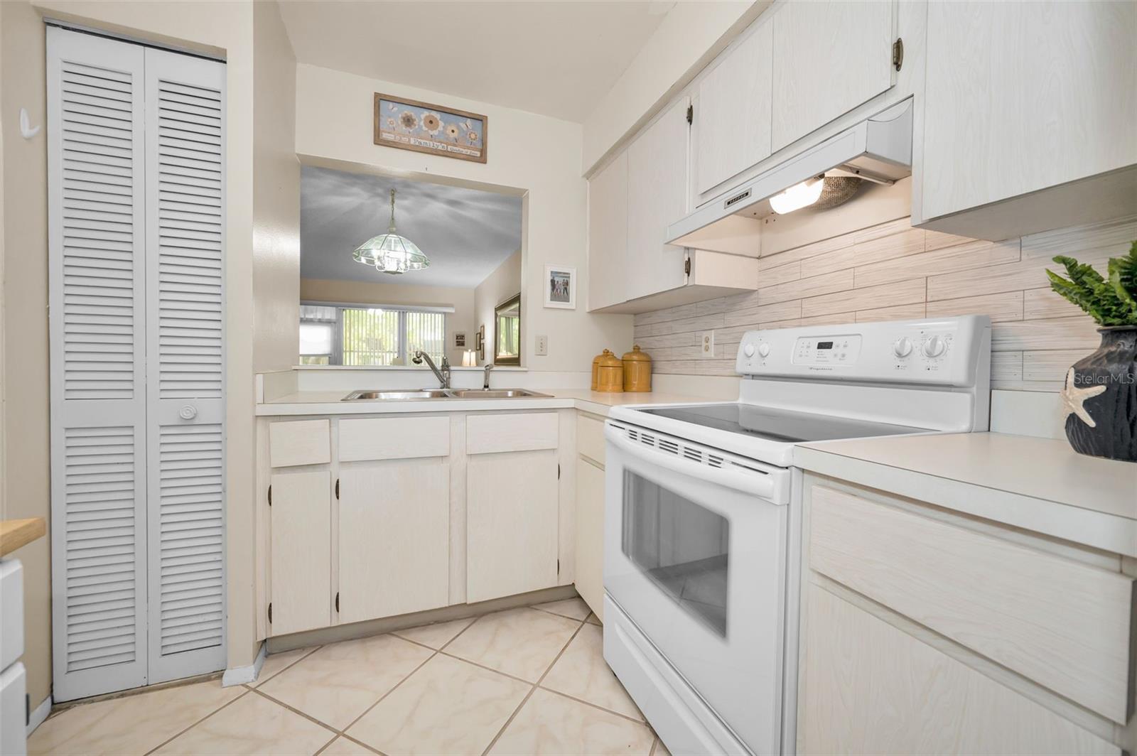 HIGHLAND LAKES MISSION GROVE CONDO - Residential