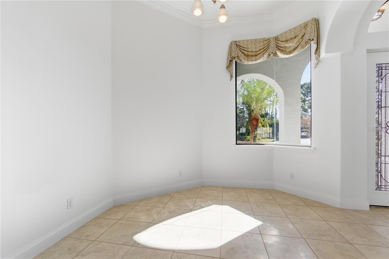 PINE LAKES - Residential