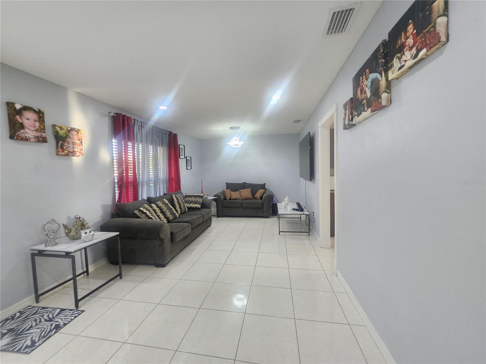 THE WINDS SUB - Residential Lease