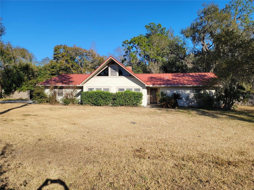 Photo of 5598 Southbrook Drive, Lakeland, FL 33811 (MLS # L4959315)