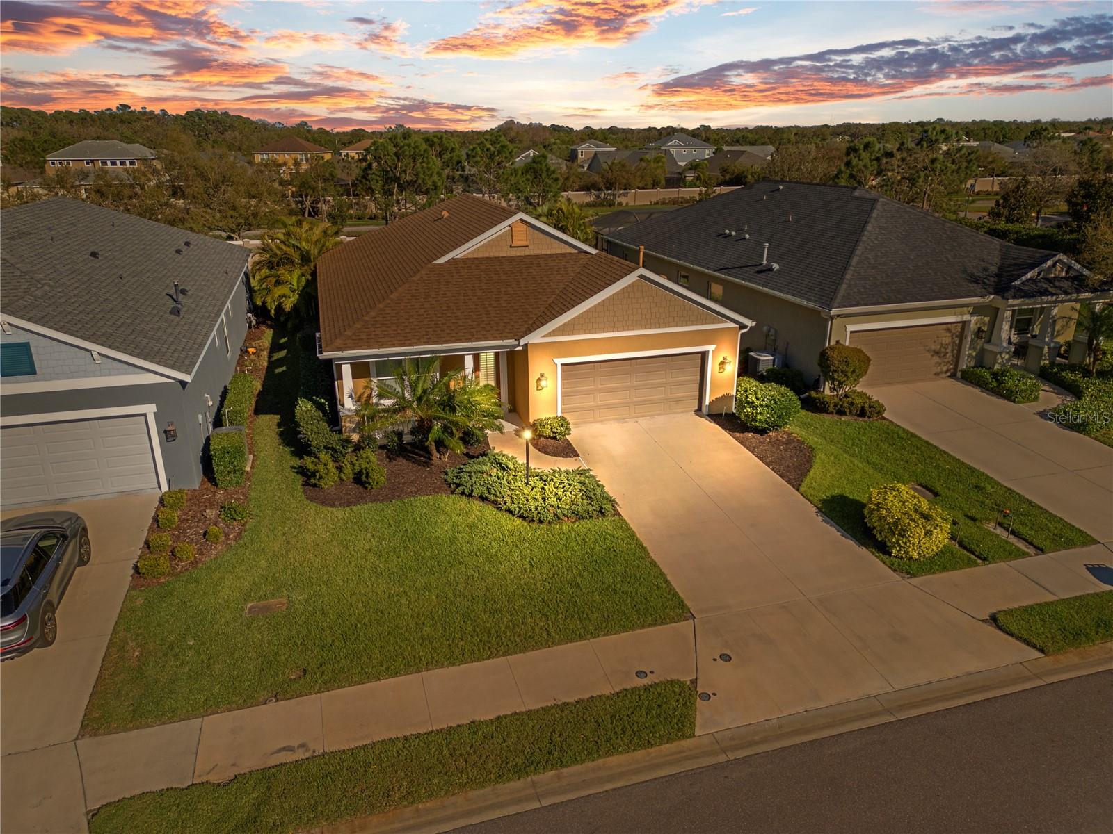 MAGNOLIA POINT - Residential