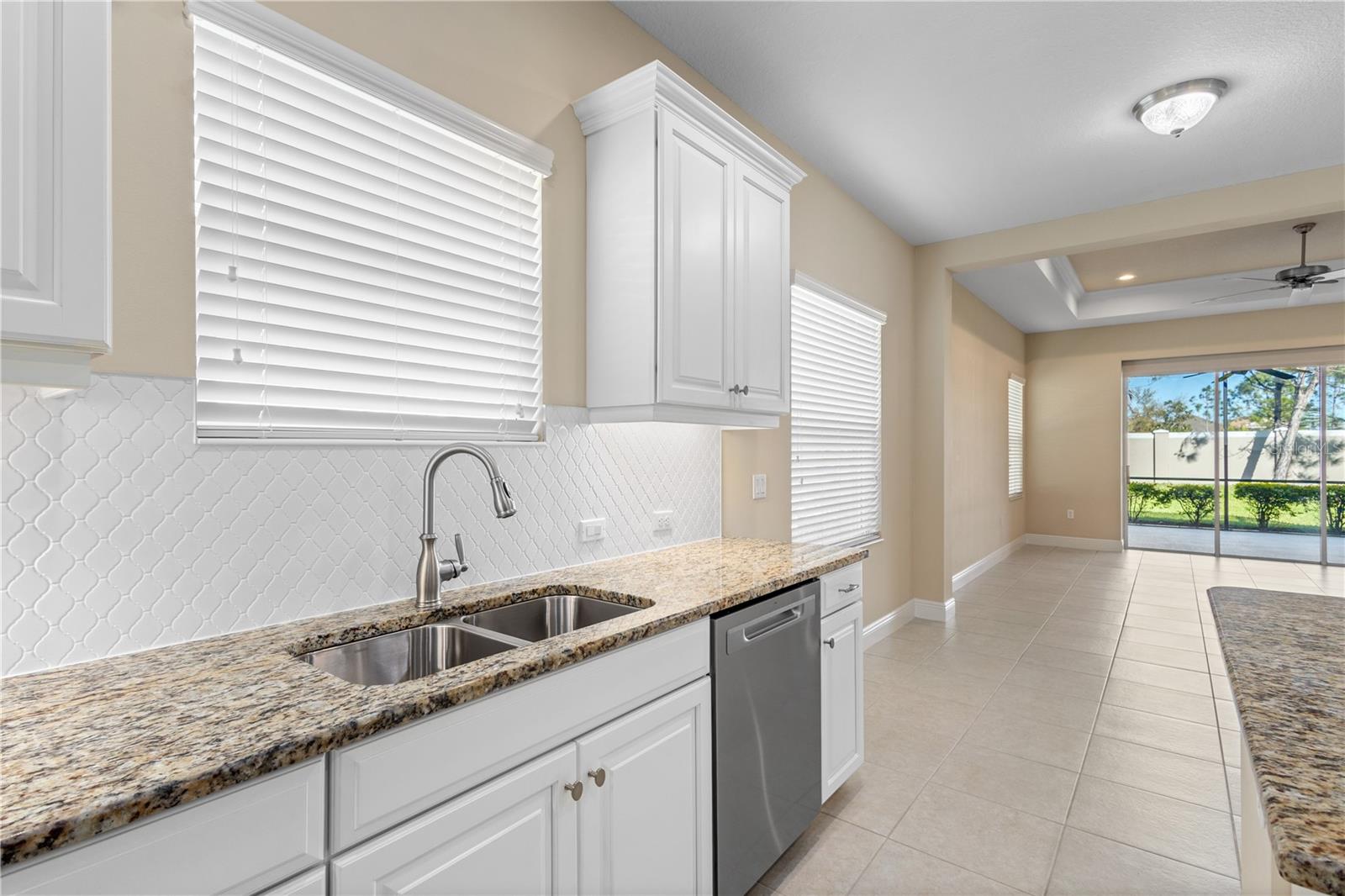 MAGNOLIA POINT - Residential