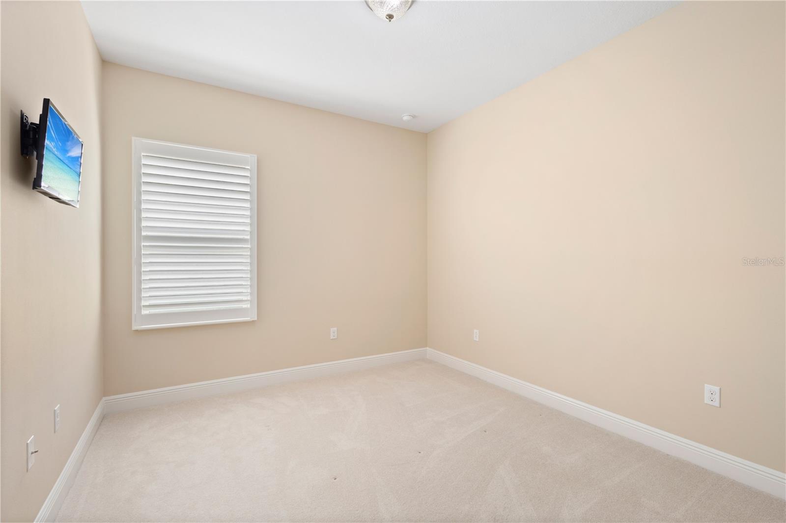 MAGNOLIA POINT - Residential