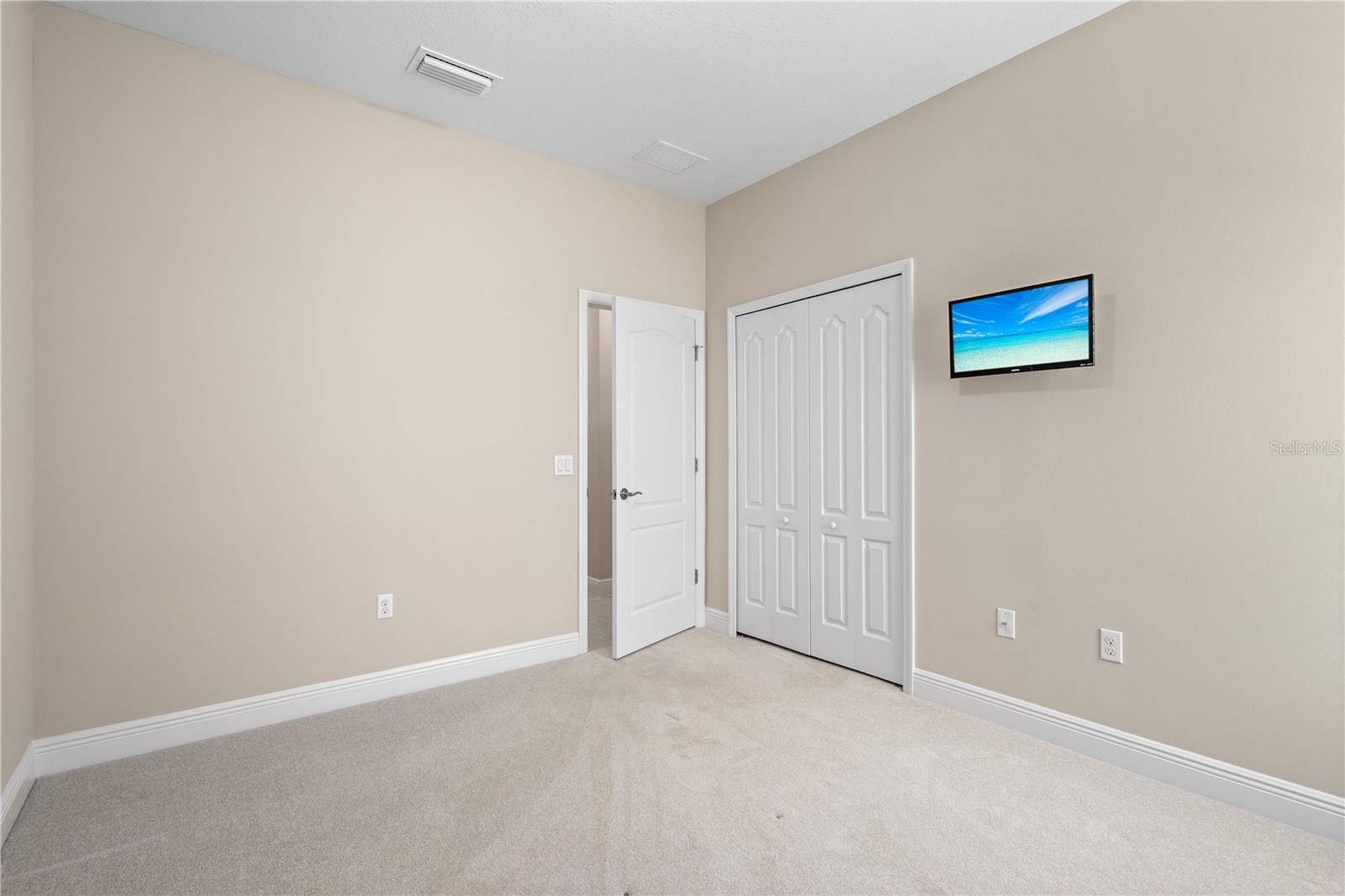 MAGNOLIA POINT - Residential