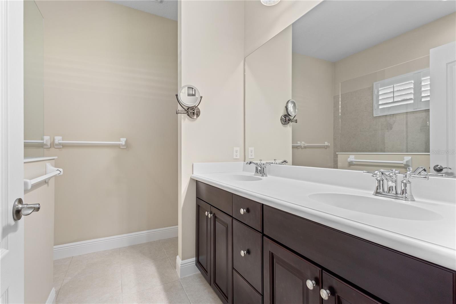 MAGNOLIA POINT - Residential