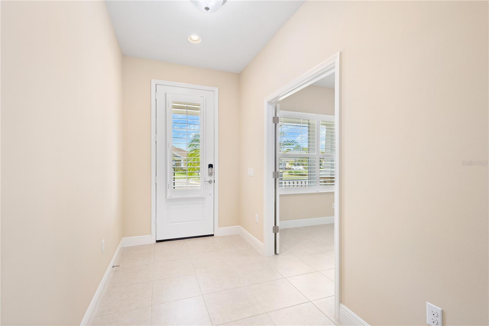 MAGNOLIA POINT - Residential