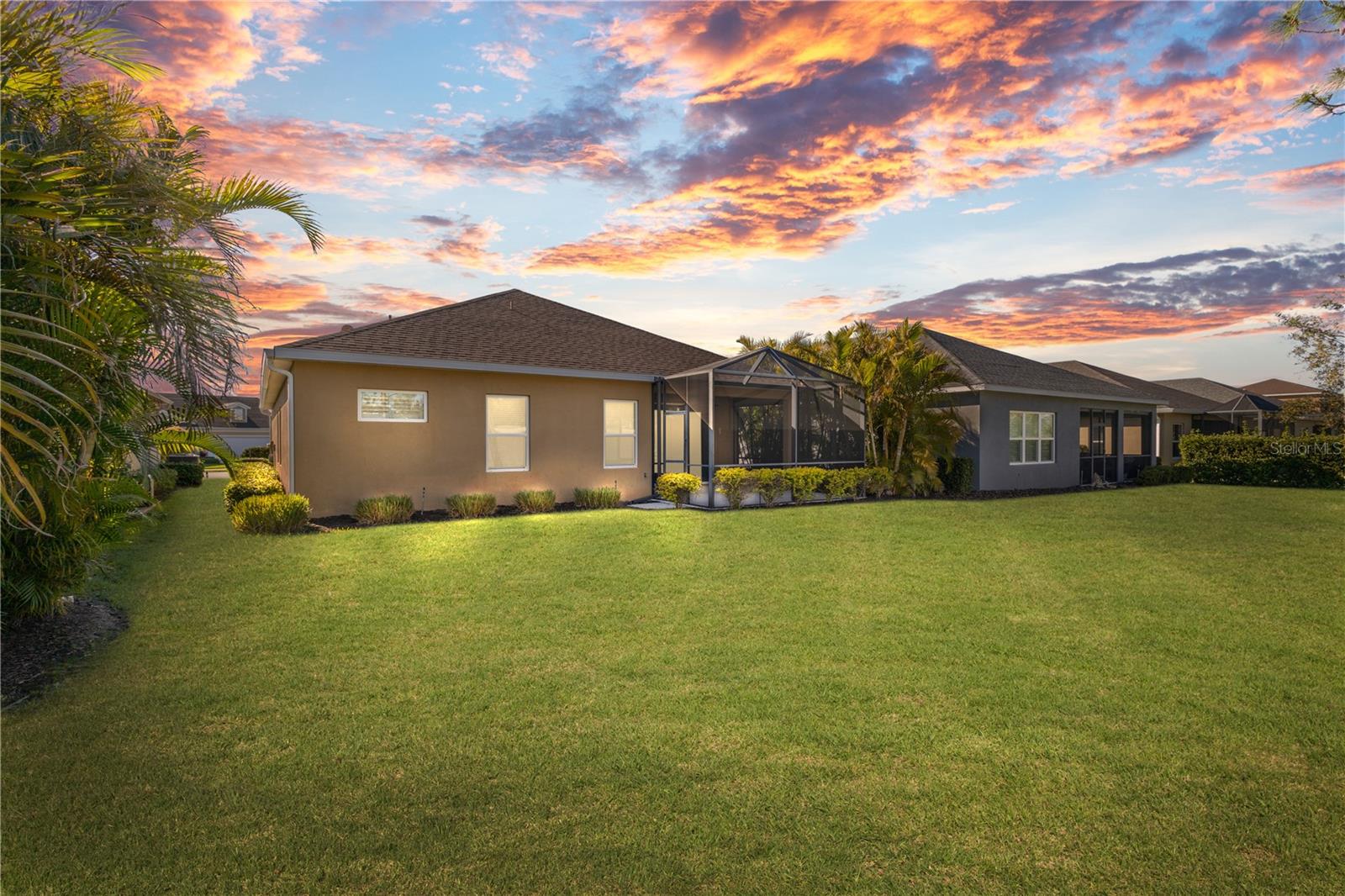 MAGNOLIA POINT - Residential