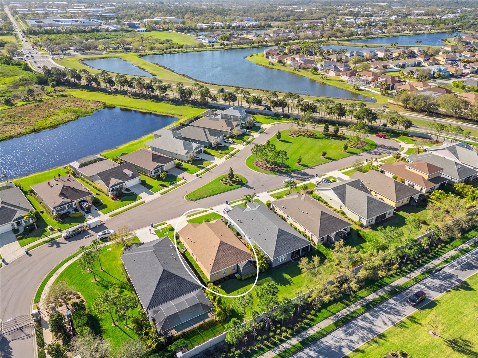 MAGNOLIA POINT - Residential