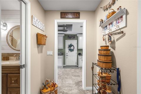 Tiny photo for 2616 SW 18th Avenue NE, Ocala, FL 34471 (MLS # OM727362)