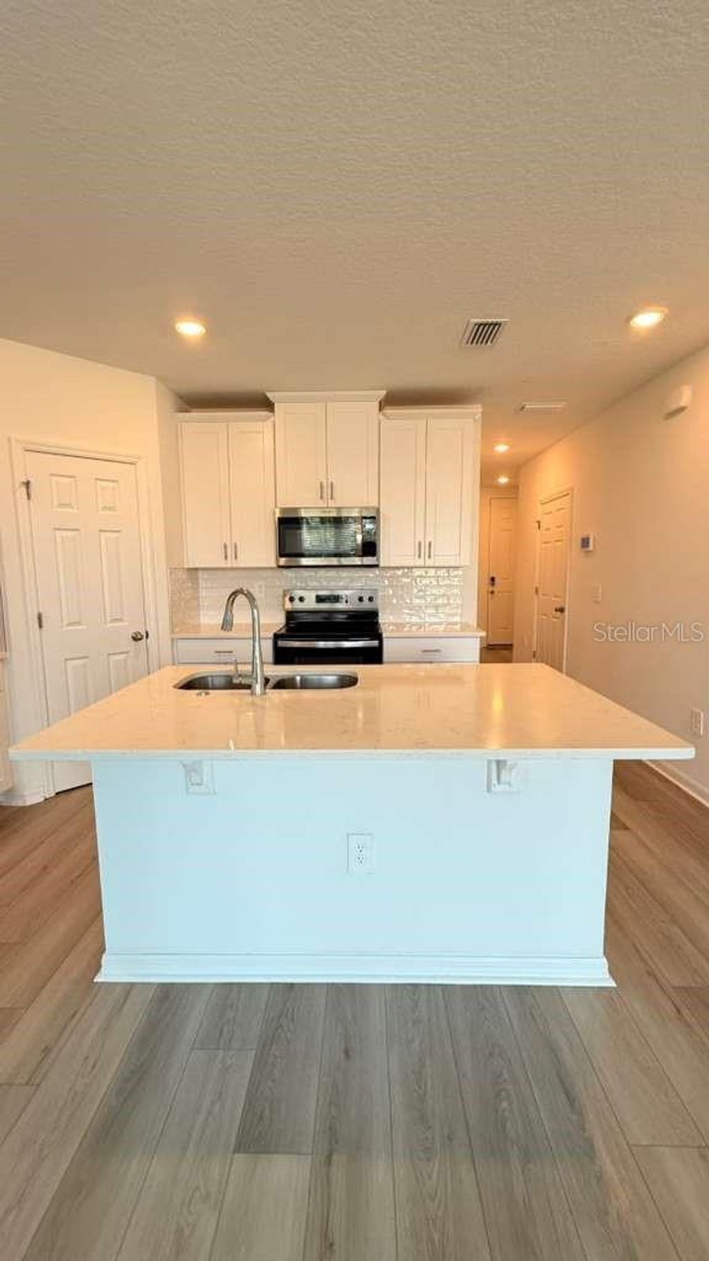 Photo of 16440 Happy Eagle Drive, Clermont, FL 34714 (MLS # O6395481)