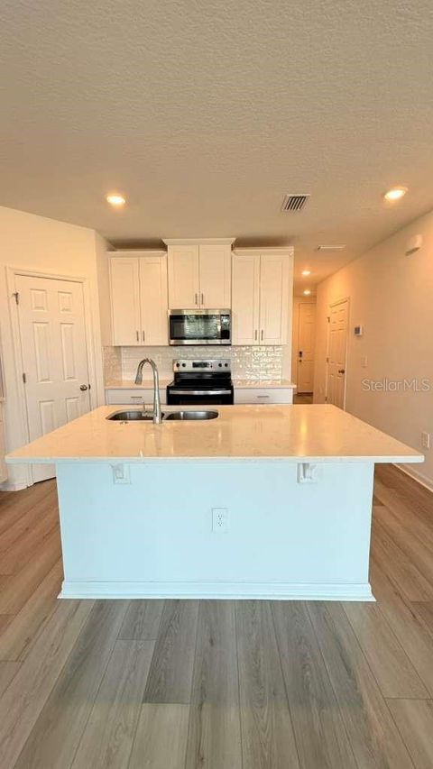 Property photo of 16440 Happy Eagle Drive, Clermont, FL 34714