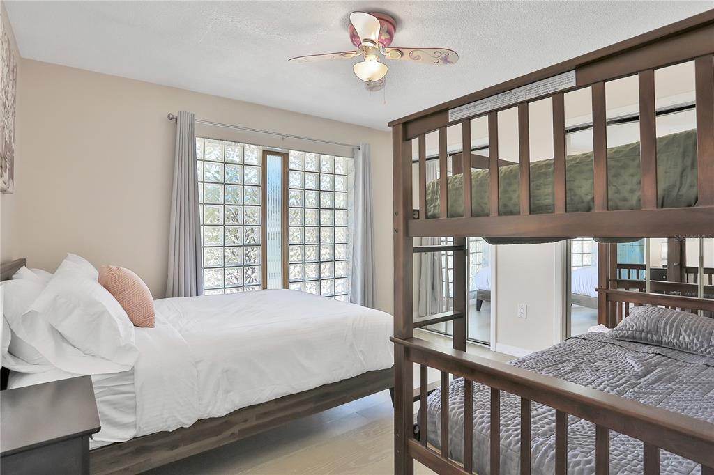 SAN REMO SHORES - Residential Lease