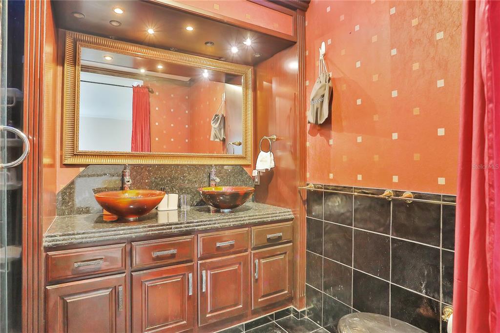 SAN REMO SHORES - Residential Lease