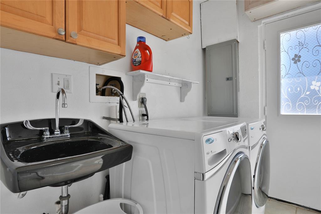 SAN REMO SHORES - Residential Lease