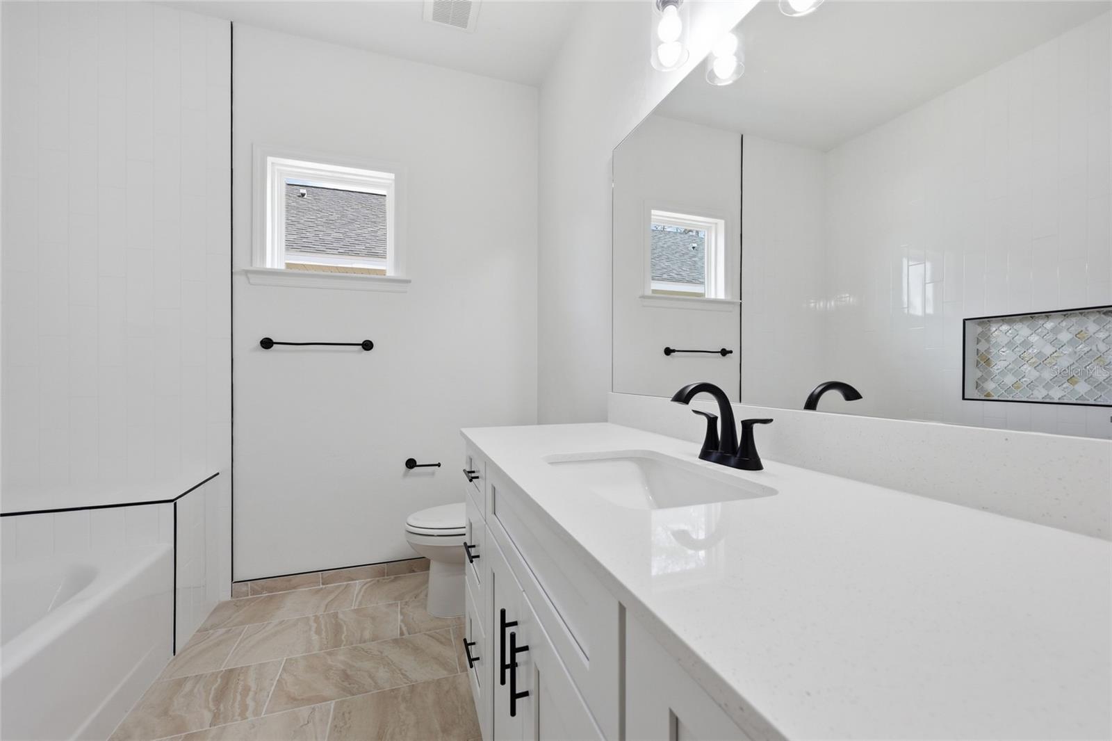 GRAND OAKS - Residential