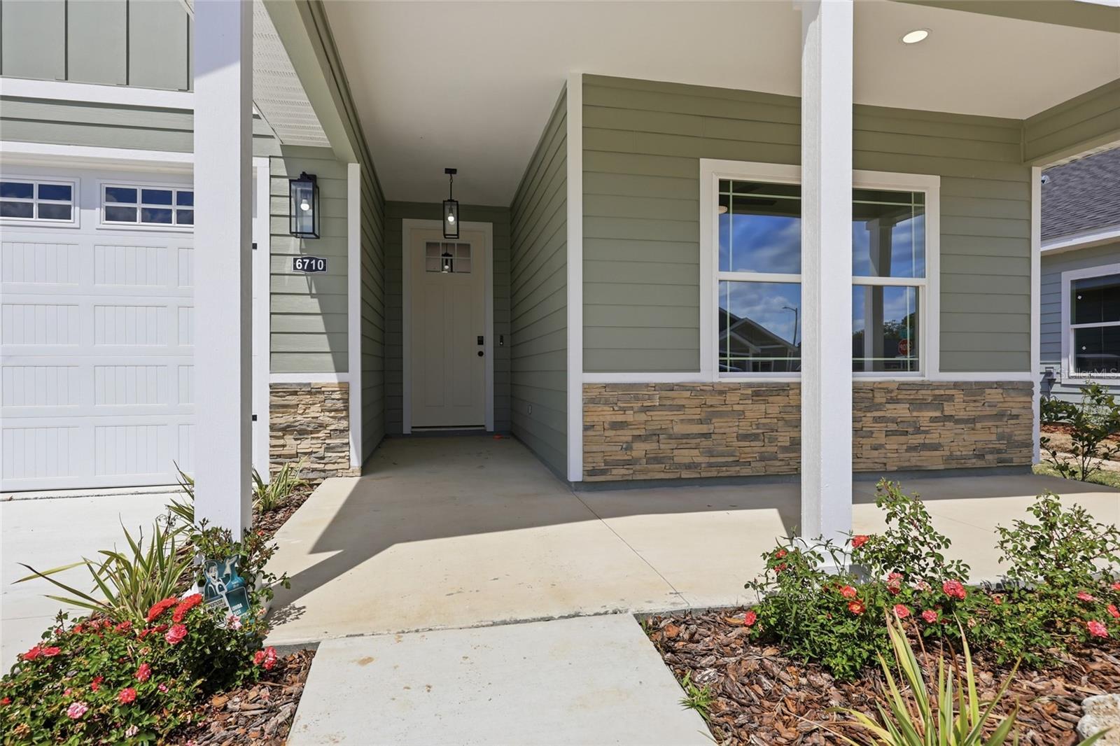 GRAND OAKS - Residential