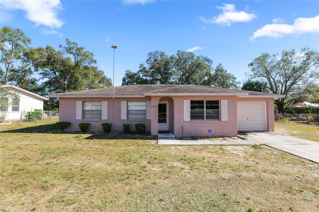 Photo of 1511 N 19th Street, Haines City, FL 33844 (MLS # L4958421)
