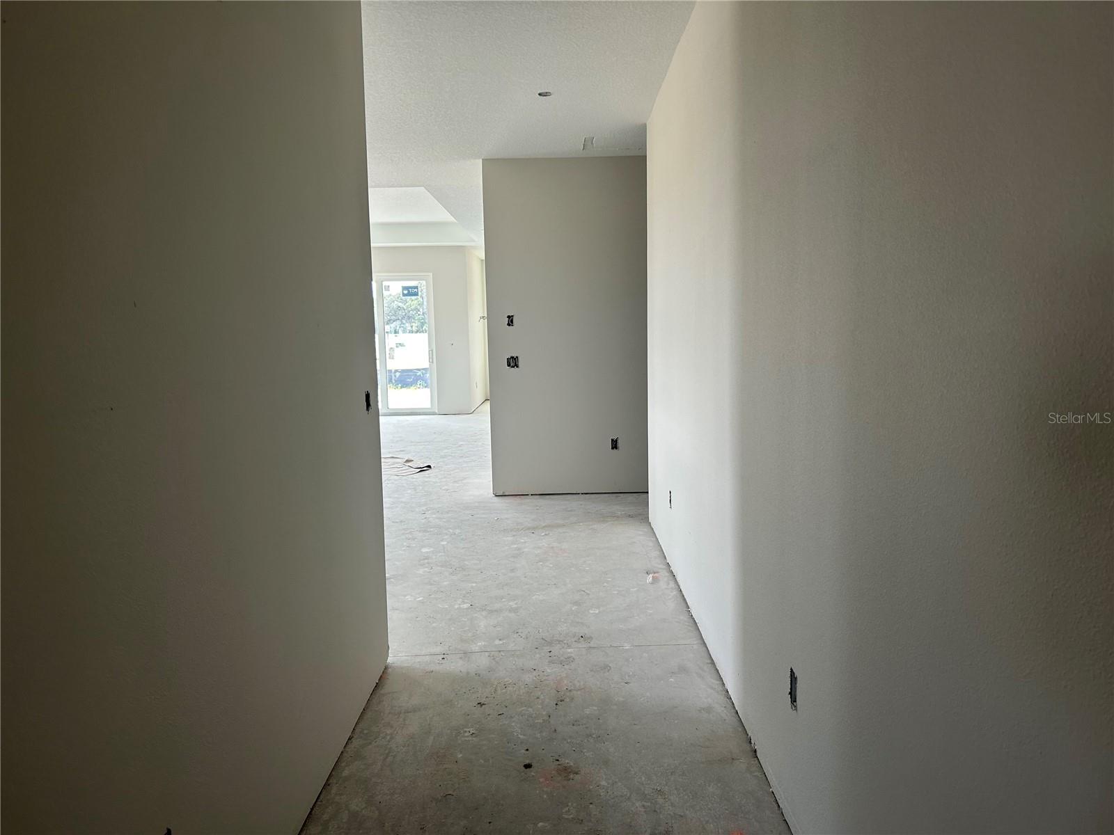 OAKFIELD TRAILS WEST - Residential