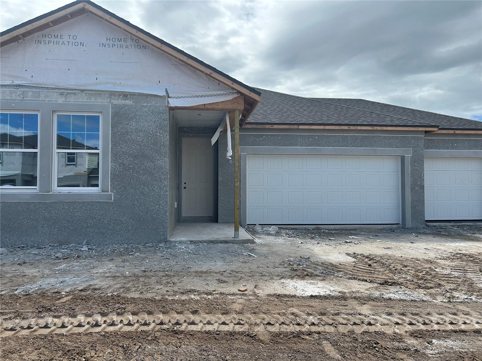 OAKFIELD TRAILS WEST - Residential