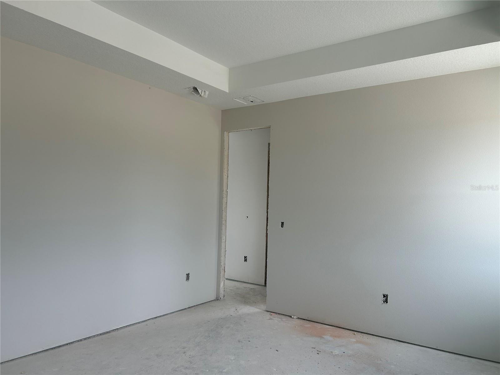 OAKFIELD TRAILS WEST - Residential