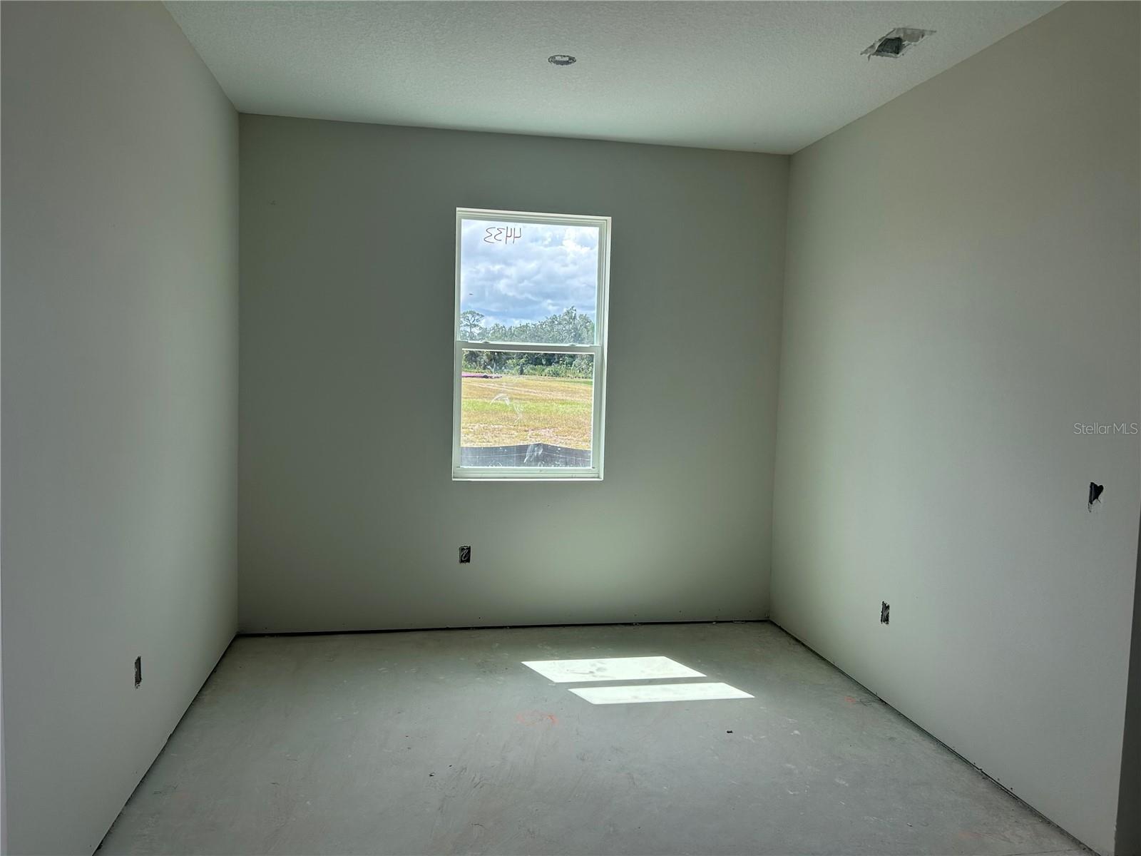 OAKFIELD TRAILS WEST - Residential