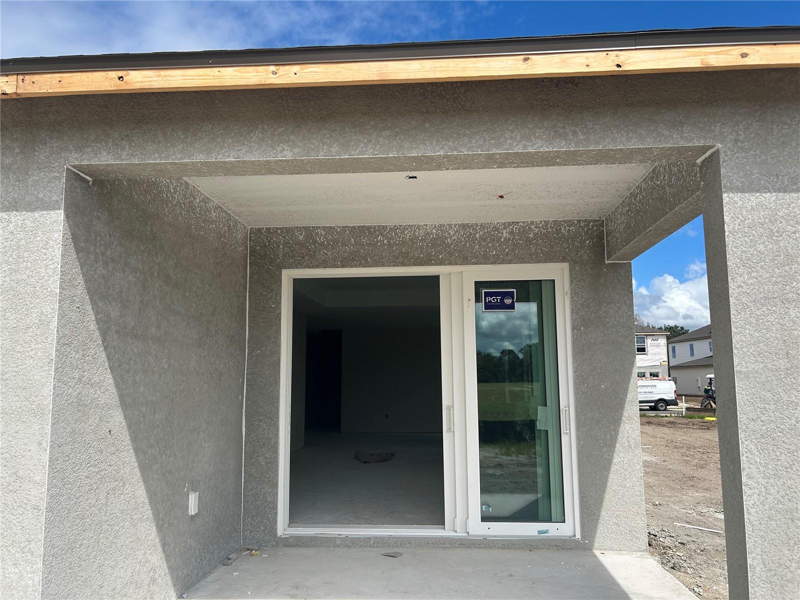 OAKFIELD TRAILS WEST - Residential