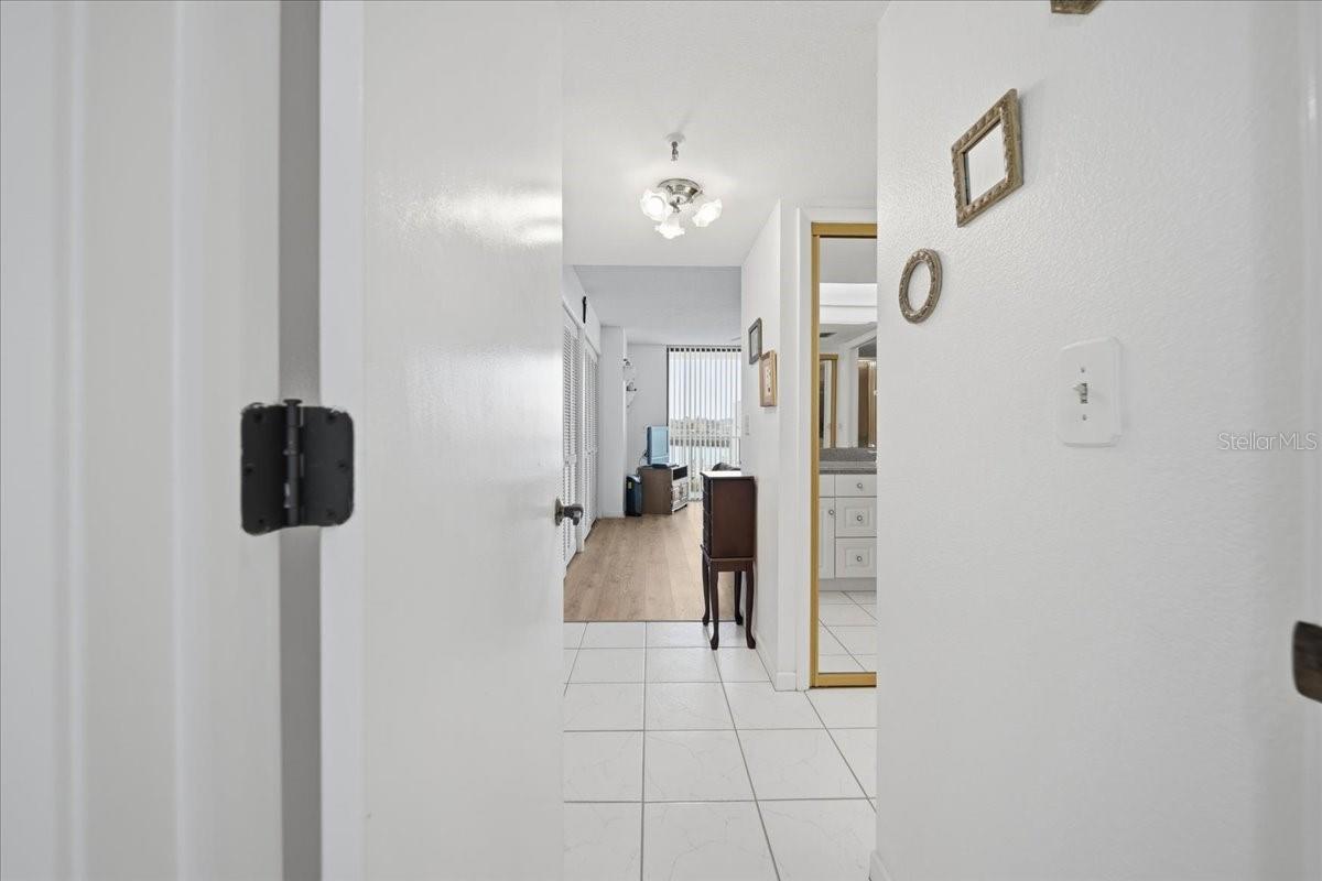 VISTA BAY CONDO I PH I - Residential