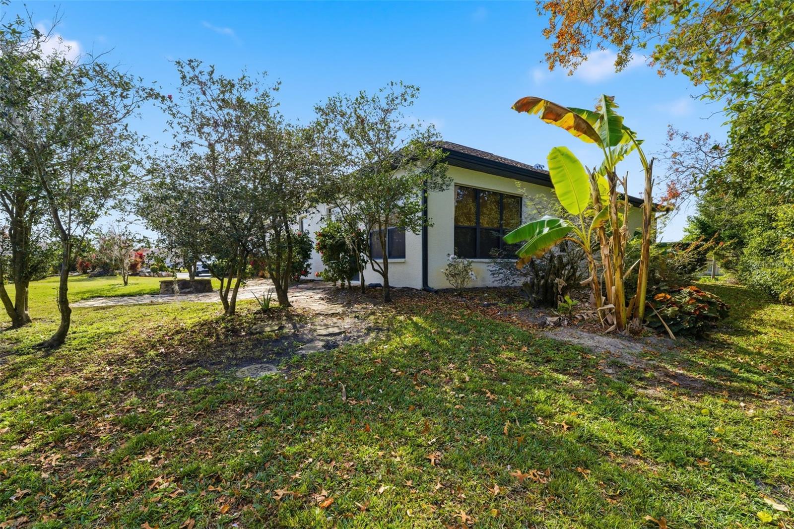 GLEN LAKES - Residential