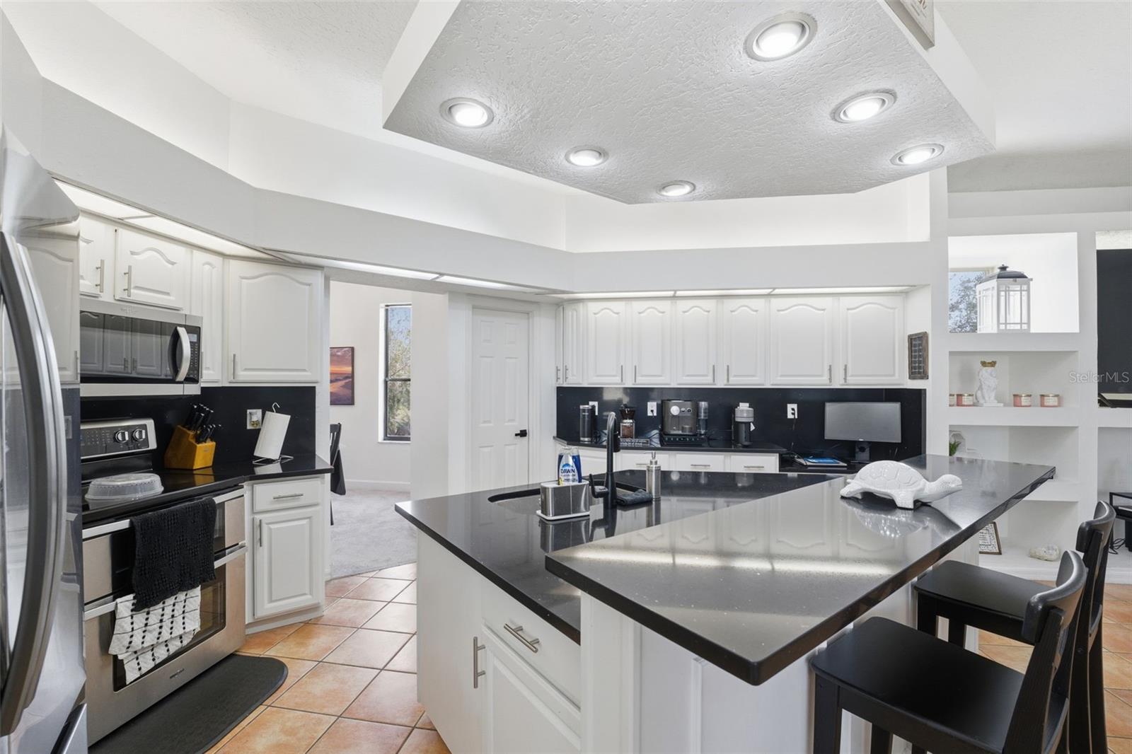 GLEN LAKES - Residential