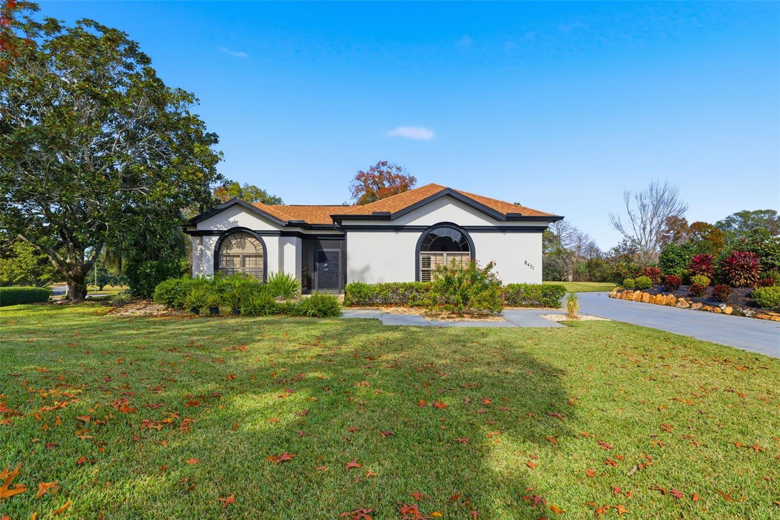 GLEN LAKES - Residential