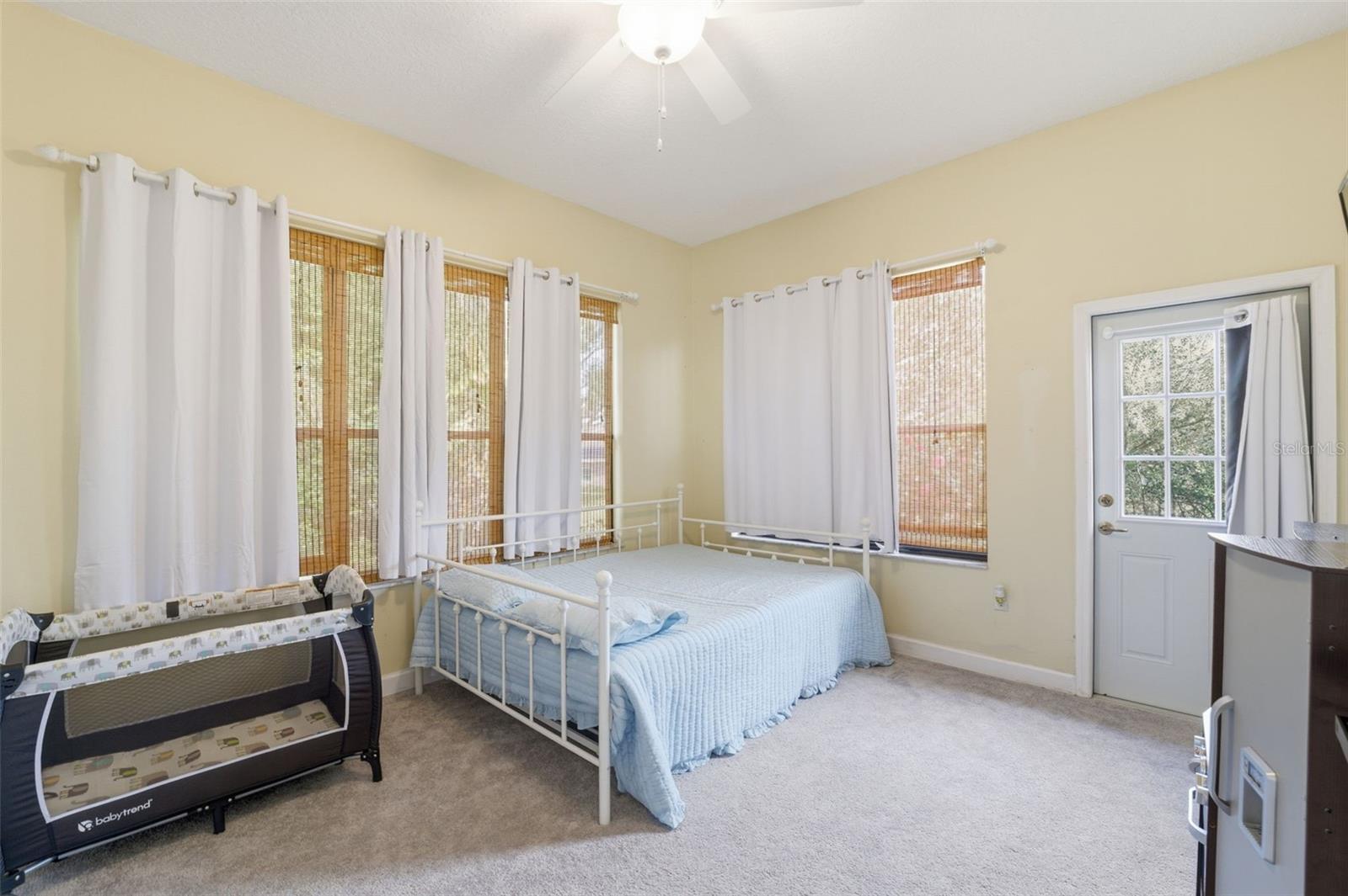 GLEN LAKES - Residential