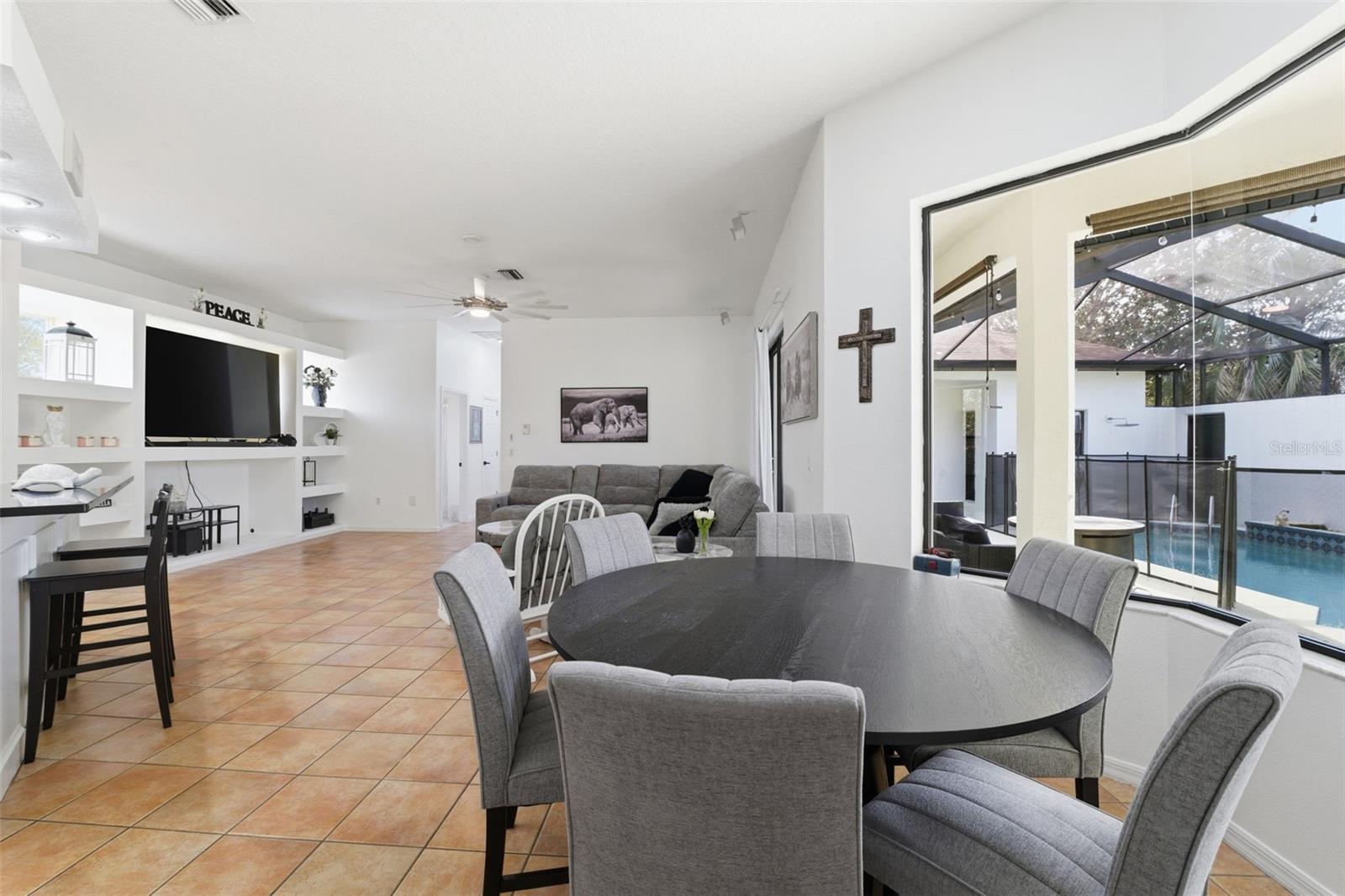 GLEN LAKES - Residential