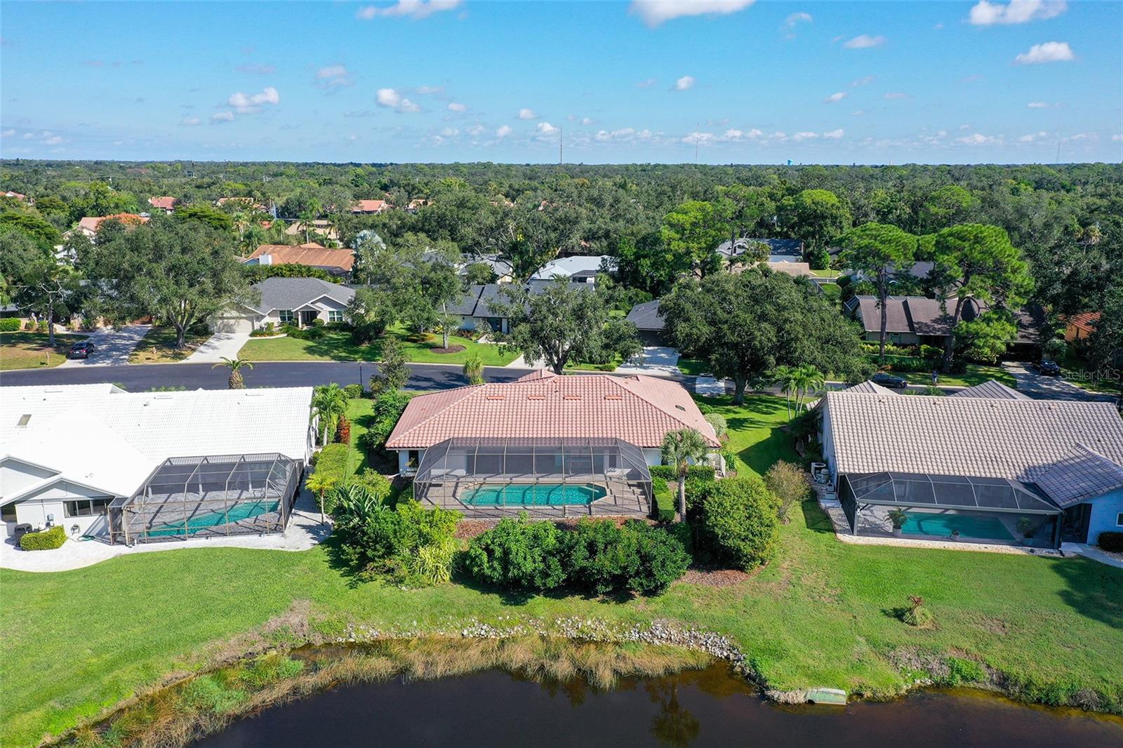 LAKES ESTATES THE - Residential