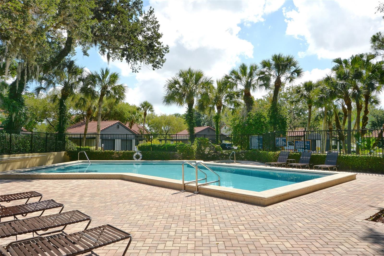 LAKES ESTATES THE - Residential