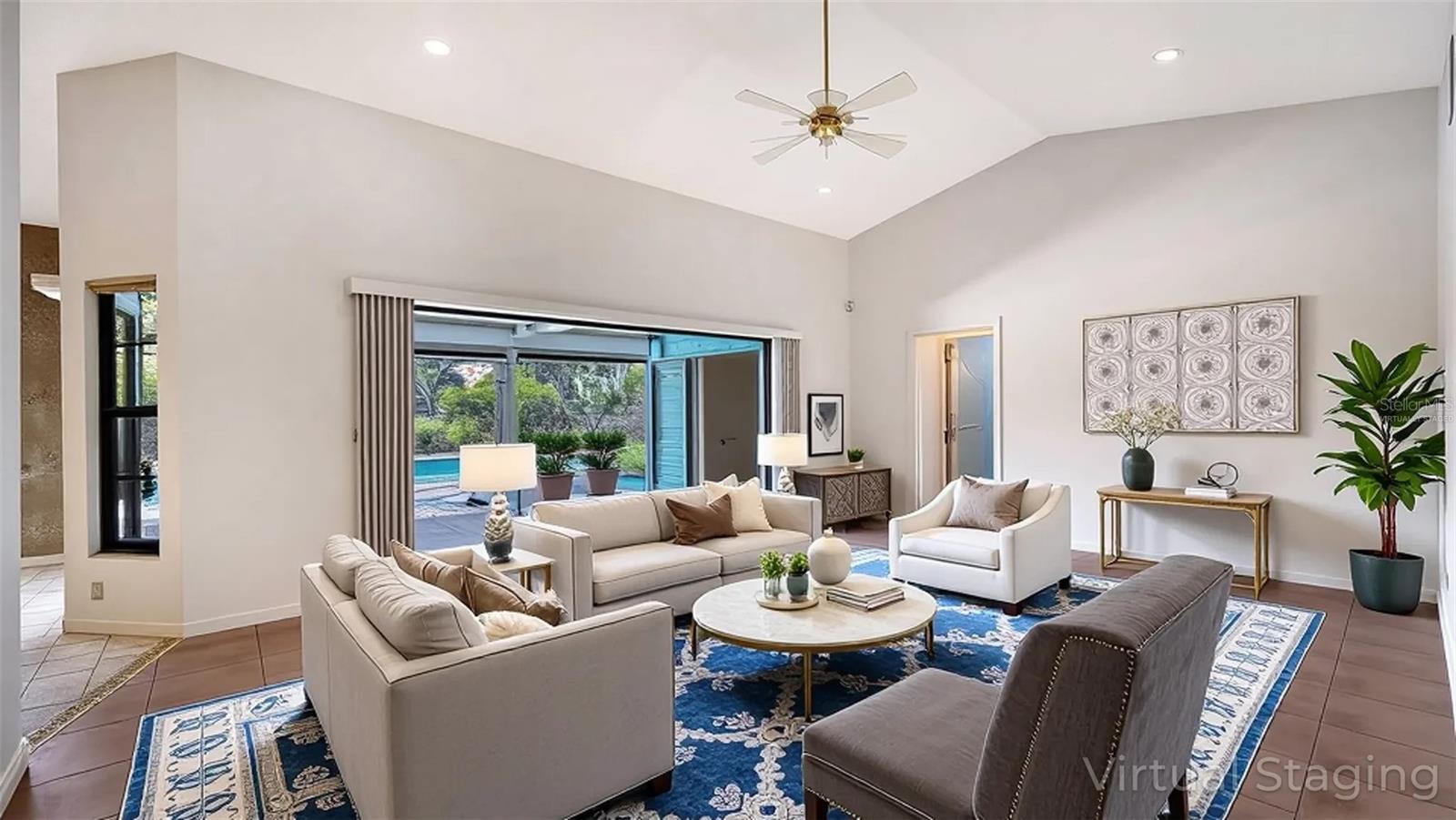 LAKES ESTATES THE - Residential