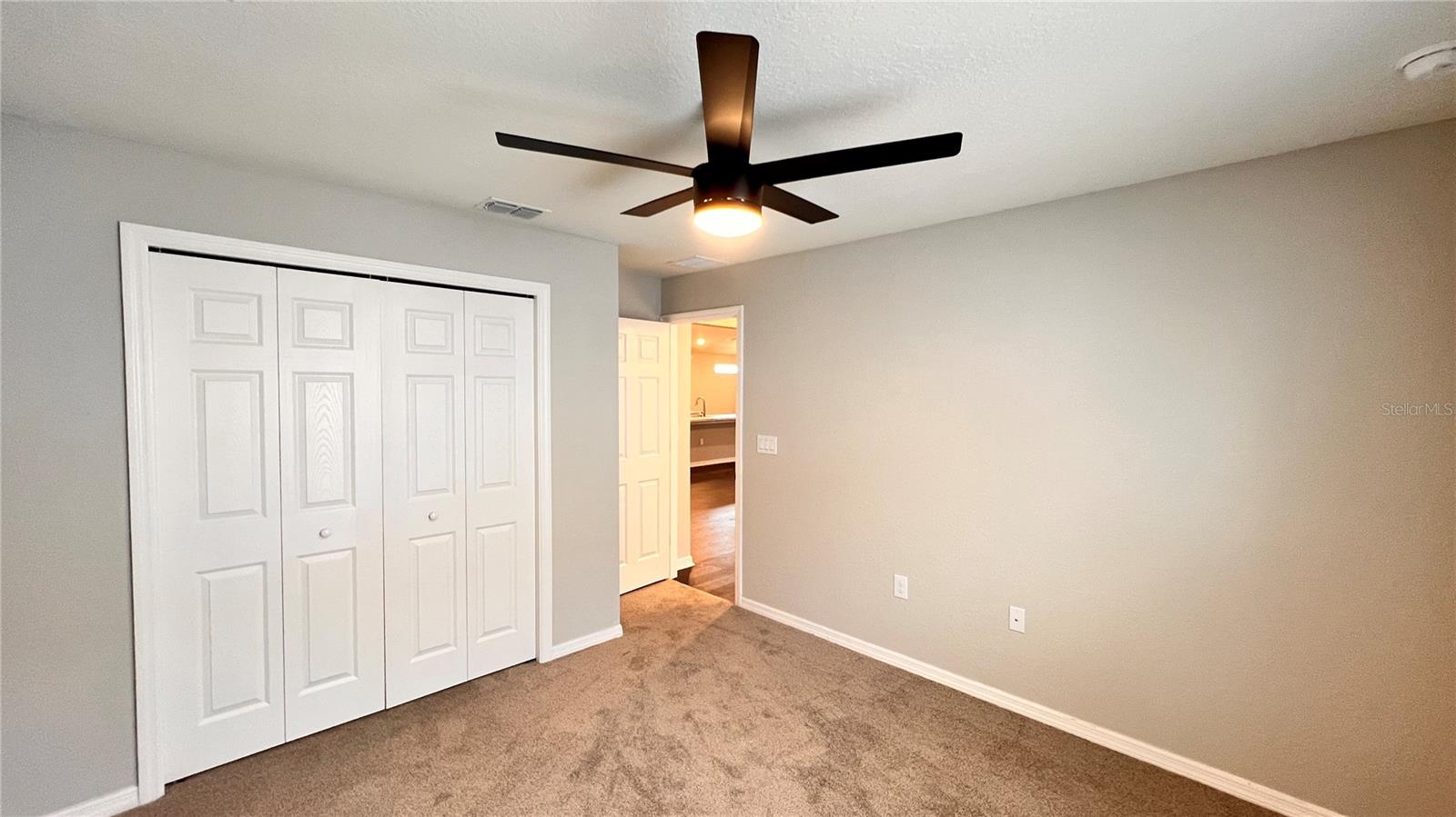 ASTONIA-PH 2 & 3 - Residential Lease