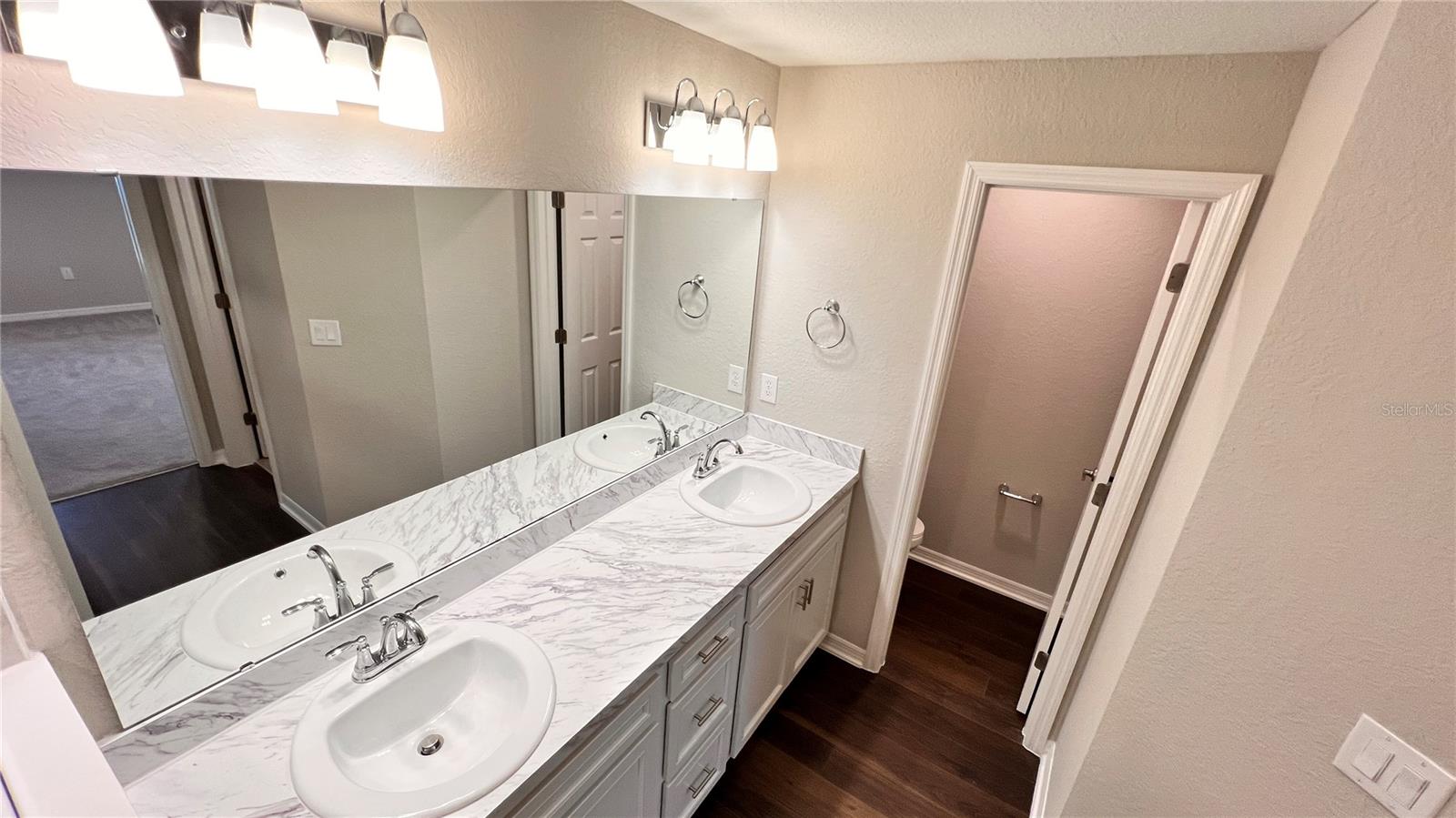 ASTONIA-PH 2 & 3 - Residential Lease