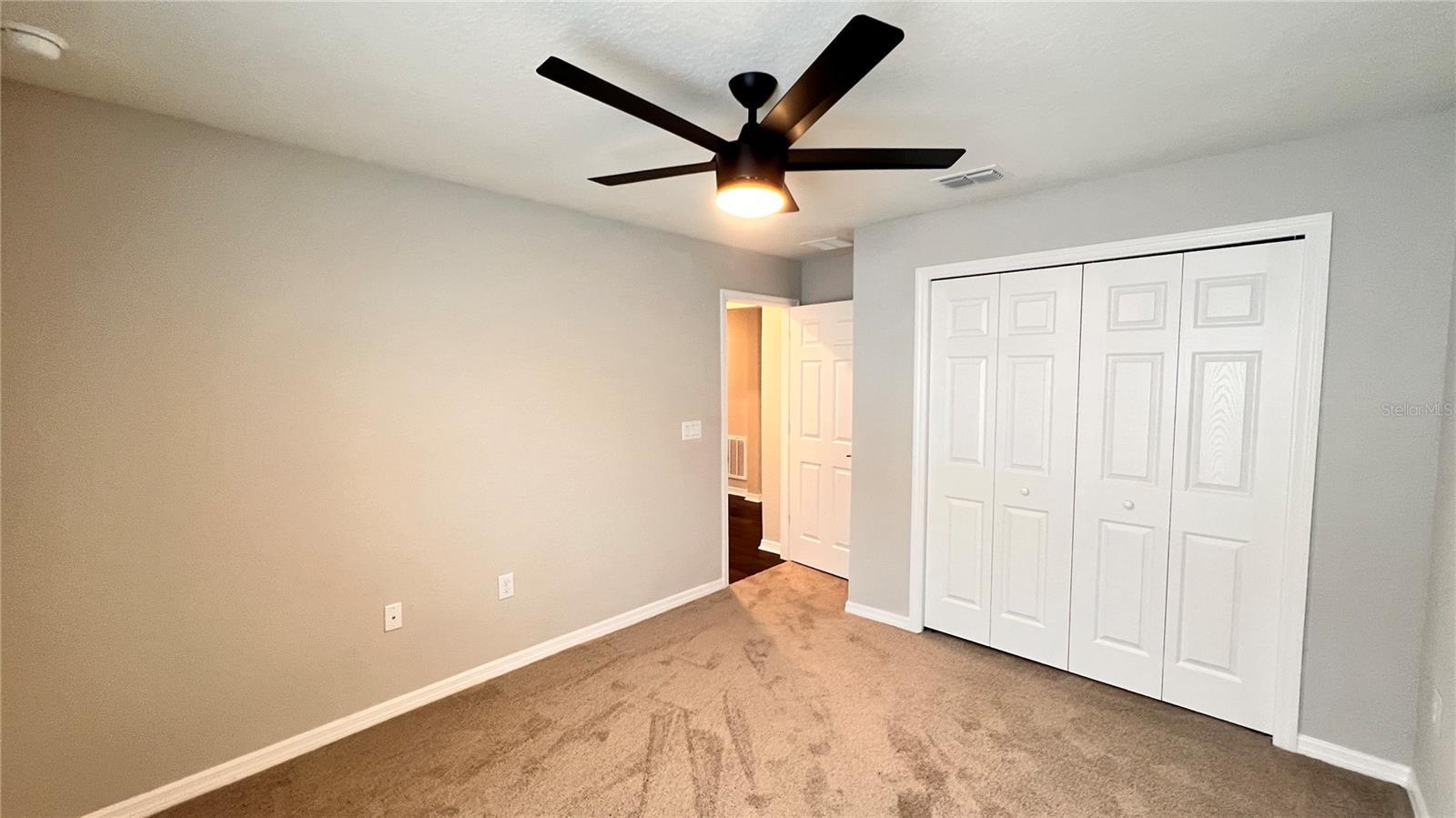 ASTONIA-PH 2 & 3 - Residential Lease