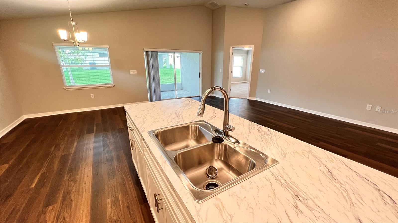 ASTONIA-PH 2 & 3 - Residential Lease