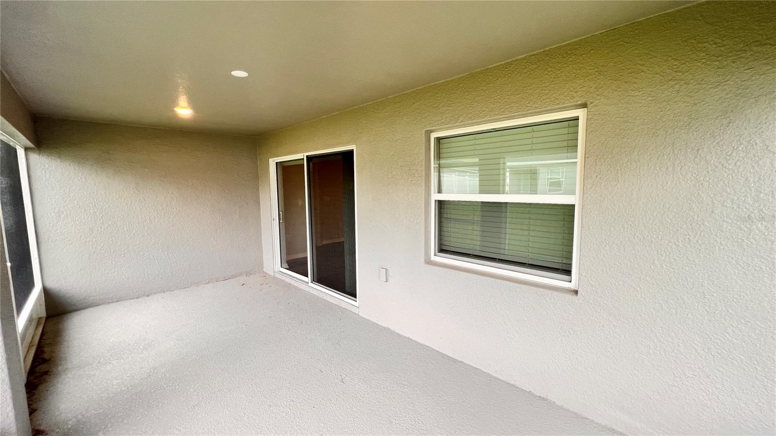 ASTONIA-PH 2 & 3 - Residential Lease