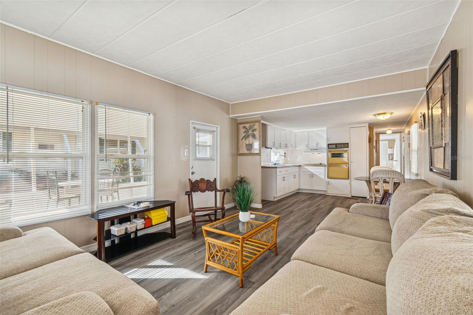 PALM HILL MOBILE HOME PARK UNREC - Residential