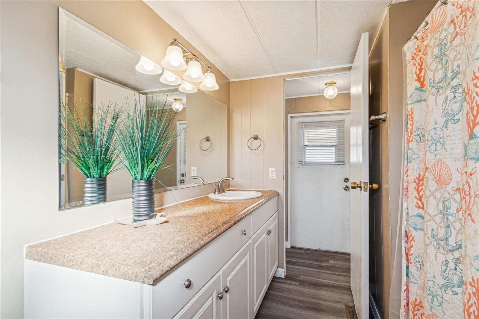 PALM HILL MOBILE HOME PARK UNREC - Residential