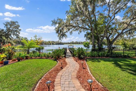 A home in APOPKA