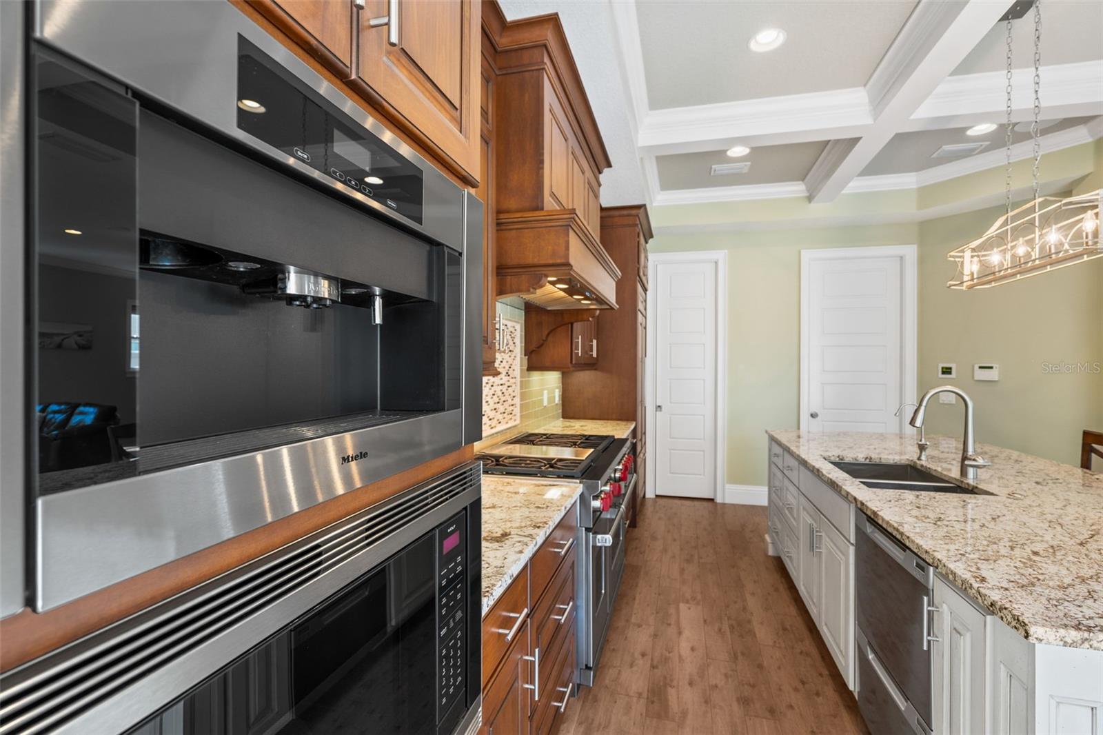 HOMECROFT - Residential