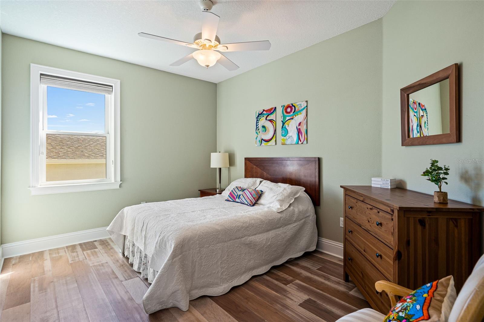 HOMECROFT - Residential