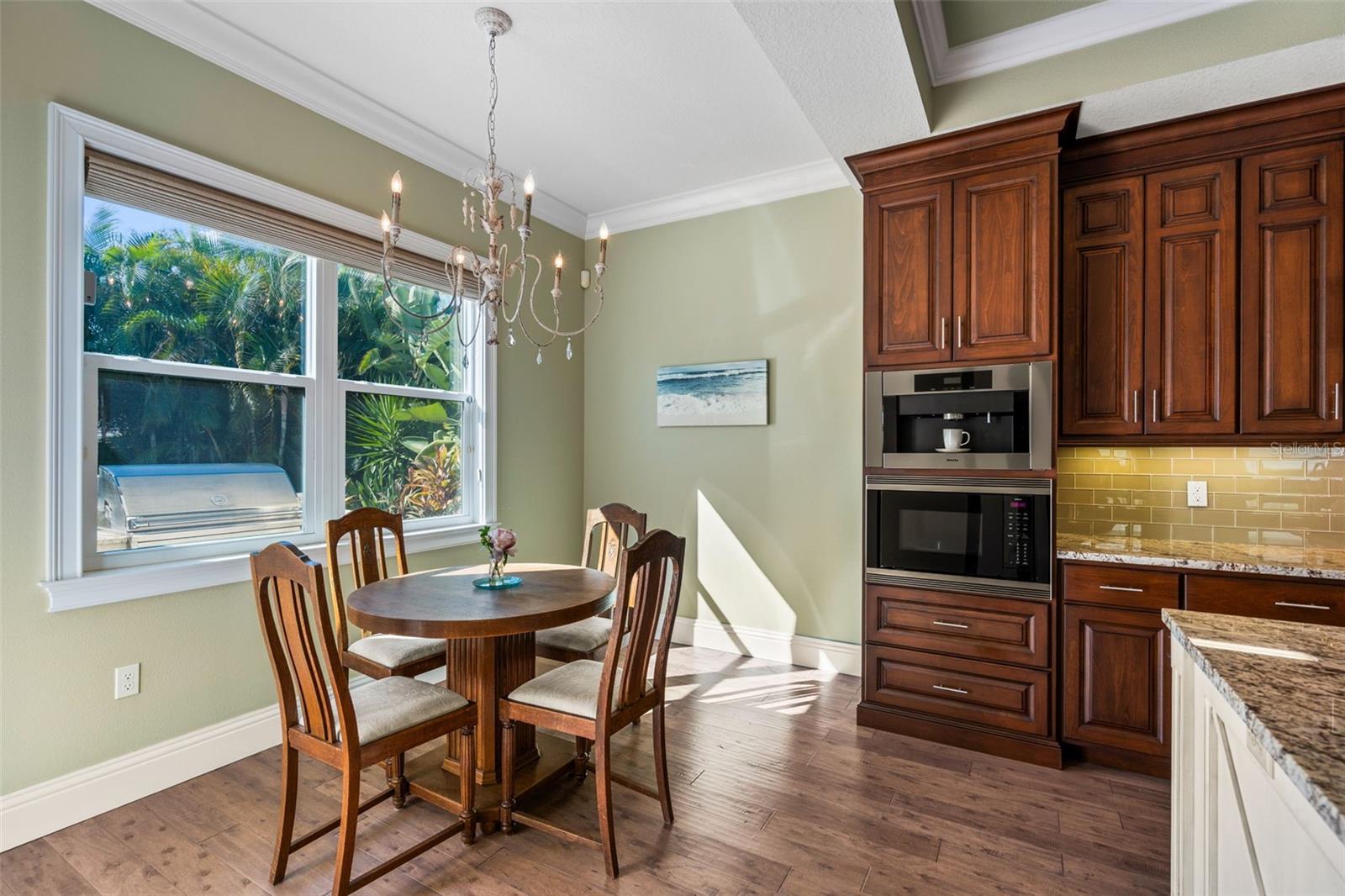 HOMECROFT - Residential