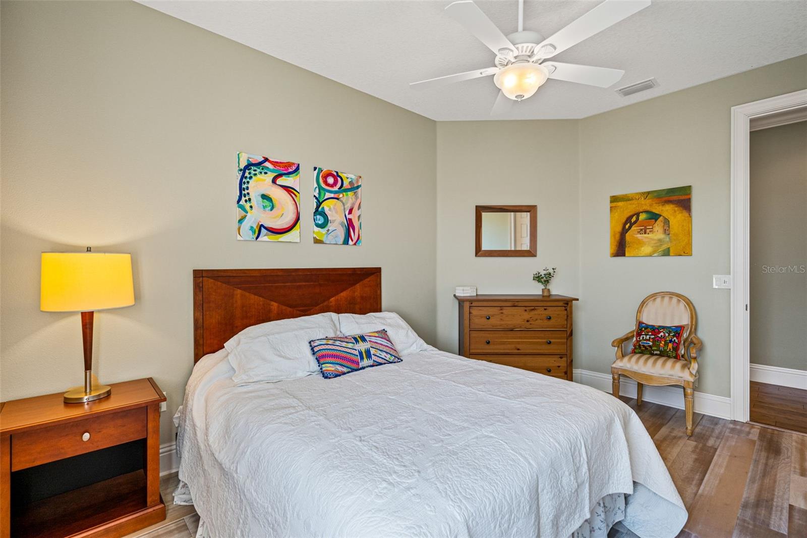 HOMECROFT - Residential