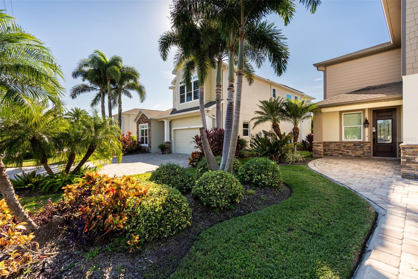 HOMECROFT - Residential