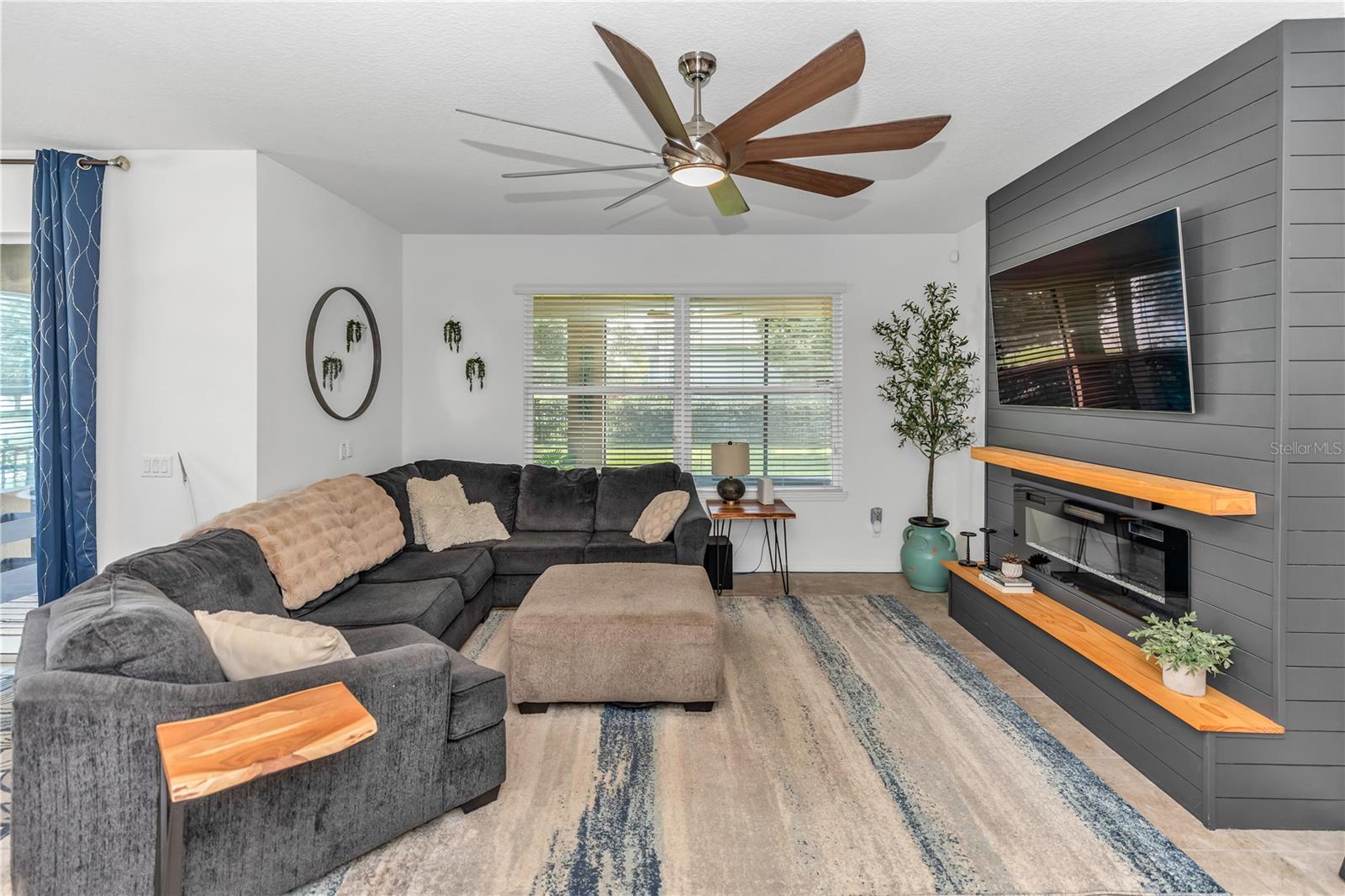 RESERVE/SAWGRASS PH 3 - Residential